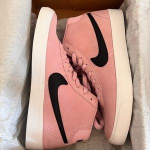 Pink NIKE SB bruin high skate shoes